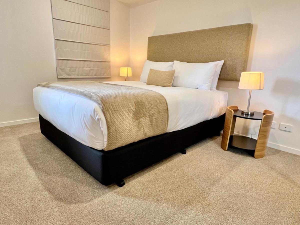 Sixty Six Boutique Apartments Хоубарт Екстериор снимка