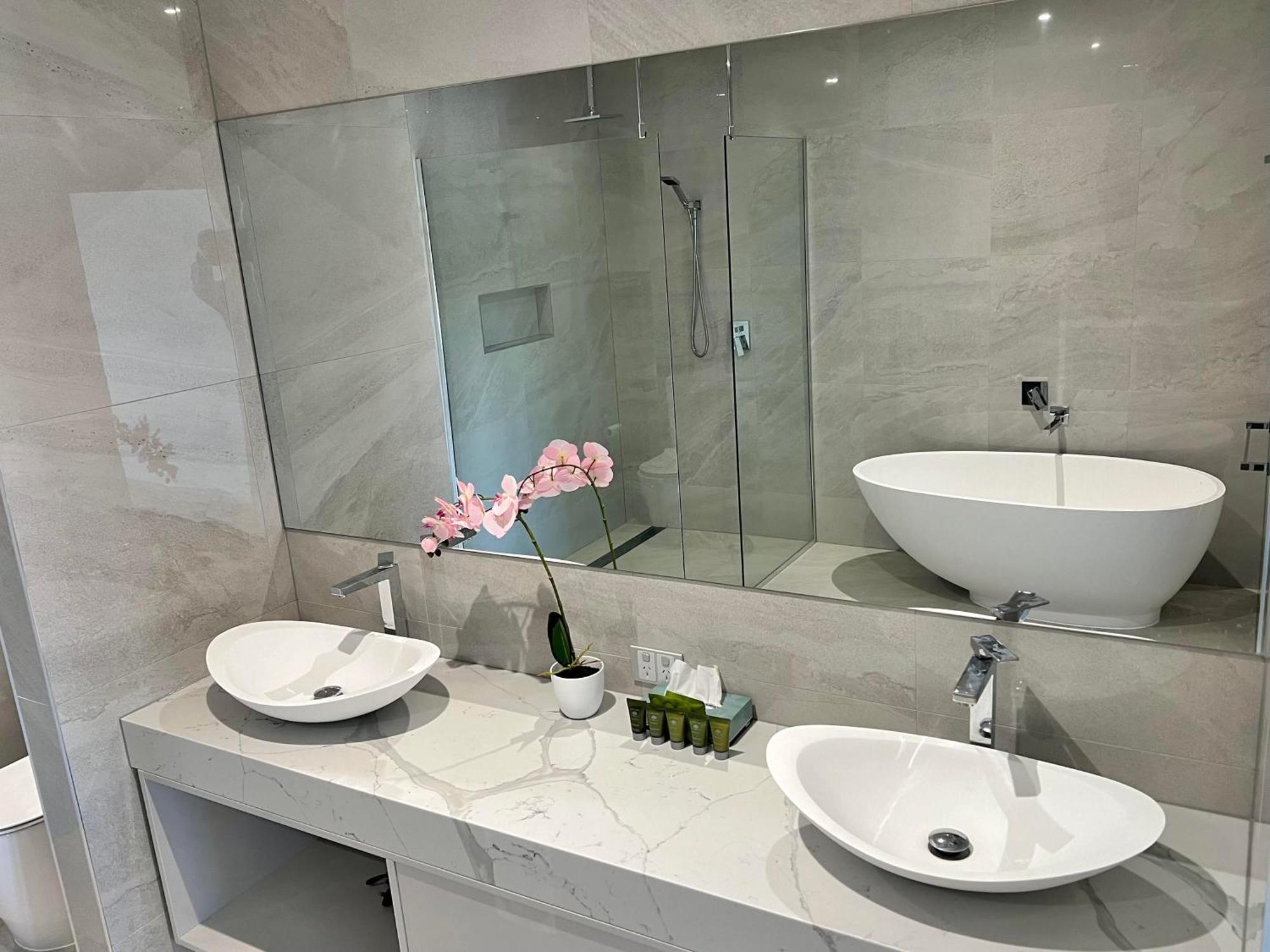 Sixty Six Boutique Apartments Хоубарт Екстериор снимка